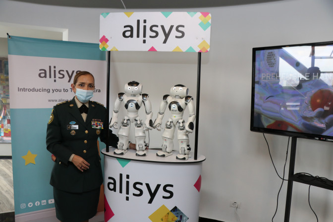 IMG-0305.jpg IMG-0305.jpg