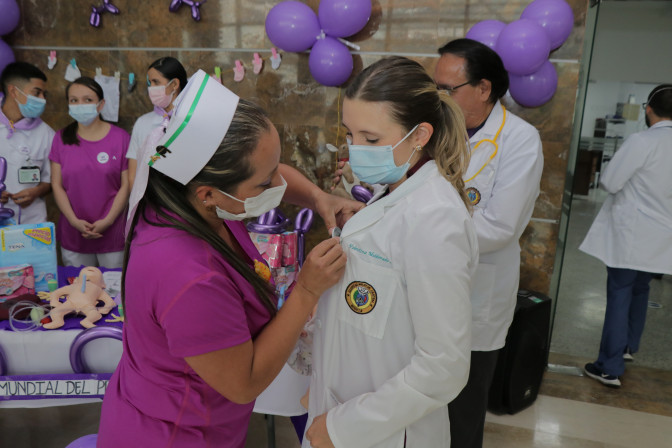 el-equipo-homil-unido-por-el-dia-del-prematuro.jpg el-equipo-homil-unido-por-el-dia-del-prematuro.jpg