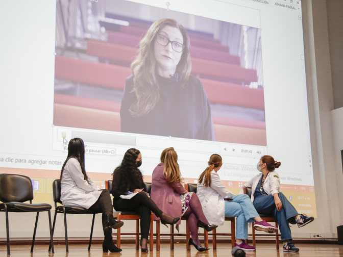 conversatorio-dia-mujer-9.jpg conversatorio-dia-mujer-9.jpg