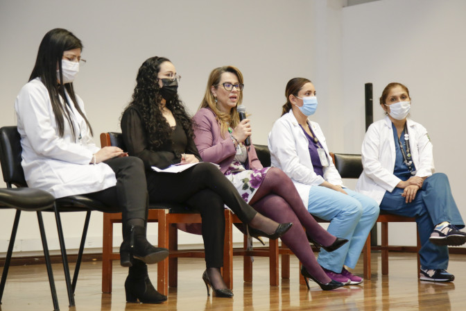 conversatorio-dia-mujer-12.jpg conversatorio-dia-mujer-12.jpg