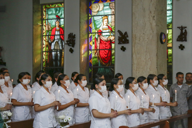flama-en-la-escuela-de-enfermeria-homil.jpg flama-en-la-escuela-de-enfermeria-homil.jpg