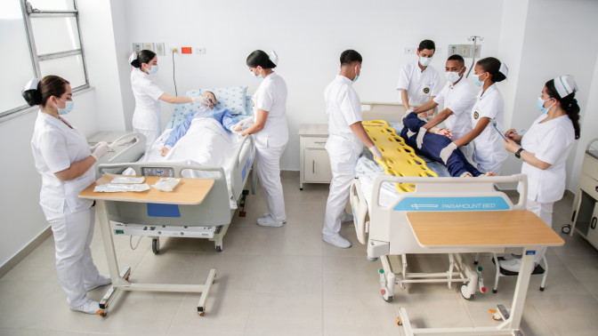 atencion-a-pacientes-cs.jpg atencion-a-pacientes-cs.jpg