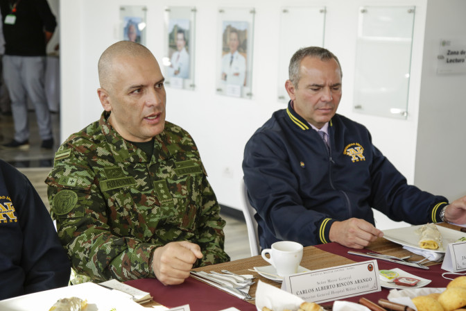 reunion-homil-y-umng-11.jpg reunion-homil-y-umng-11.jpg